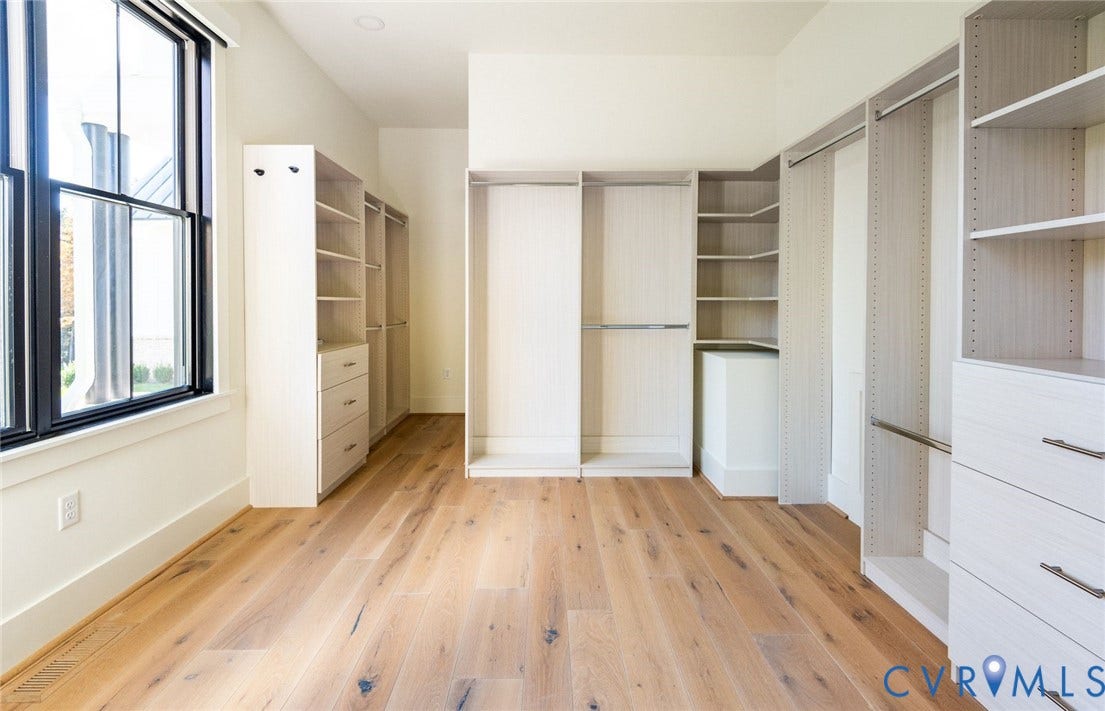 1136 Getaway Lane, Tuckahoe Creek, Goochland, VA 23103 Custom primary walk-in closet with hardwoods and great natural light.