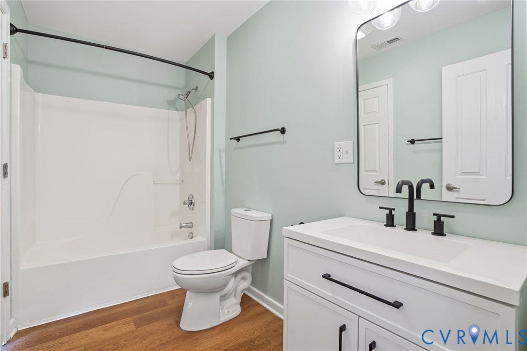 1716 Summit Avenue, #25, Scott's Addition, Richmond, VA 23230 1716 Summit Avenue, #25, Scott's Addition, Richmond, VA 23230