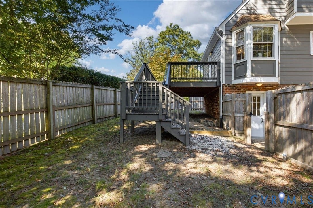 863 Watch Hill Road, Midlothian, VA 23114 Raised wood deck with privacy fencing and an exterior door