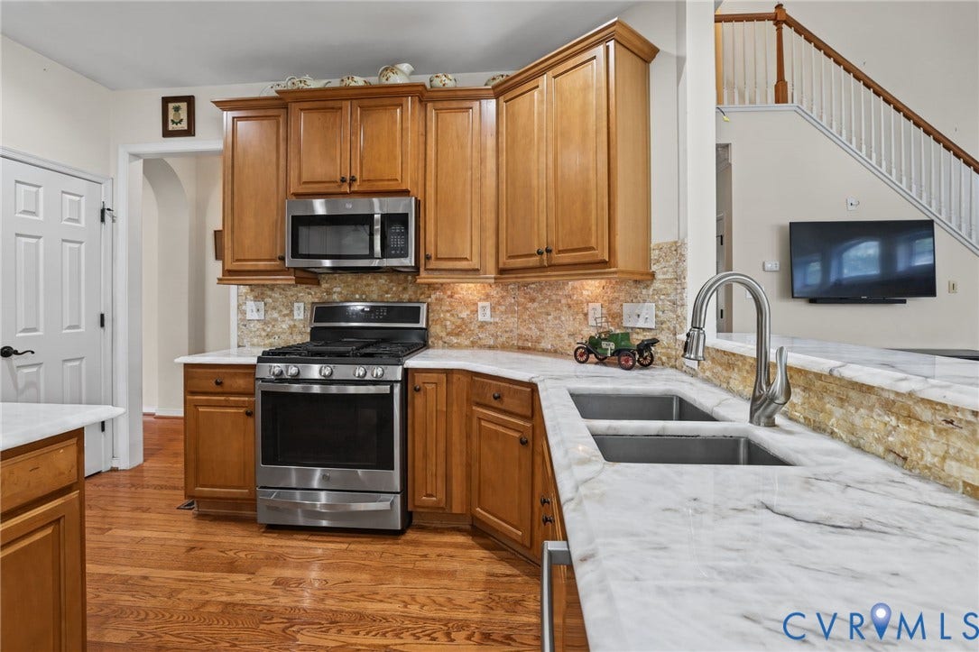607 Canoe Run Place, Manakin Sabot, VA 23103 607 Canoe Run Place, Manakin Sabot, VA 23103
