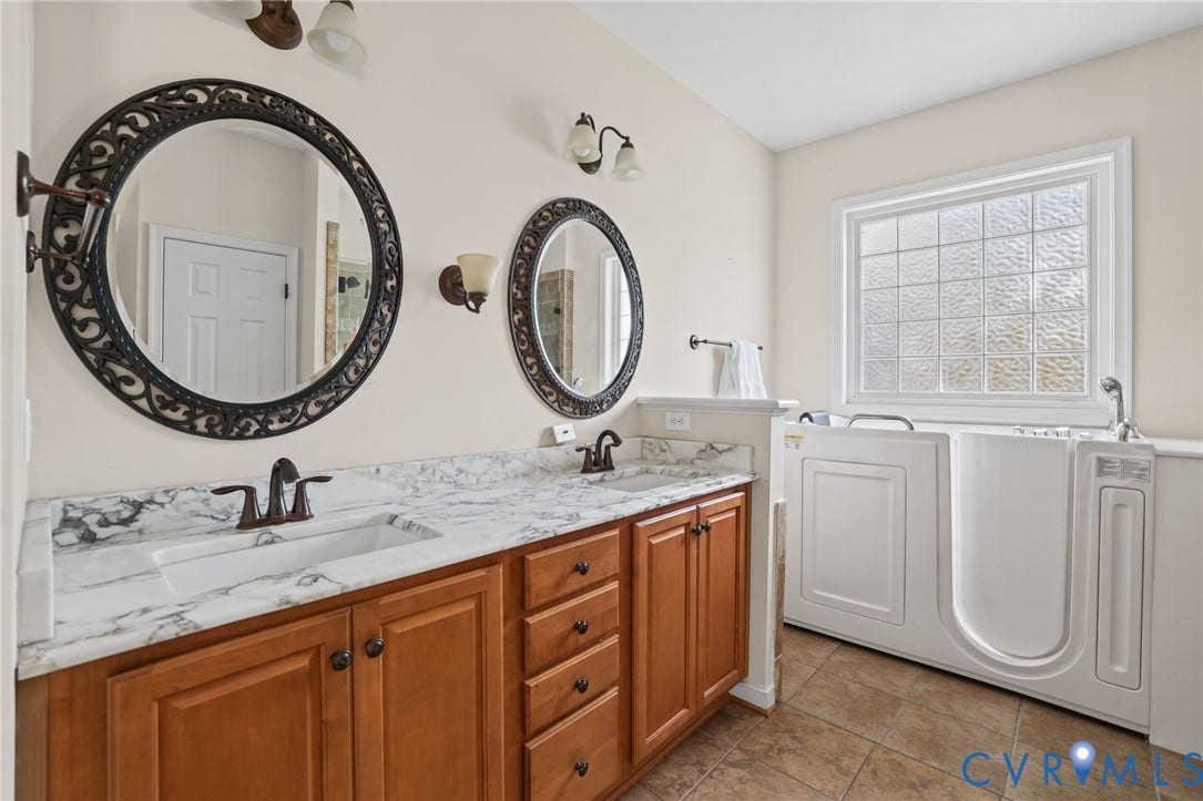 607 Canoe Run Place, Manakin Sabot, VA 23103 607 Canoe Run Place, Manakin Sabot, VA 23103