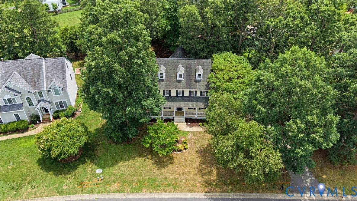 10721 Sheppards Way Drive, Sheppards Way, Glen Allen, VA 23060 Charming Colonial-style residence set on expansive grounds with mature landscaping