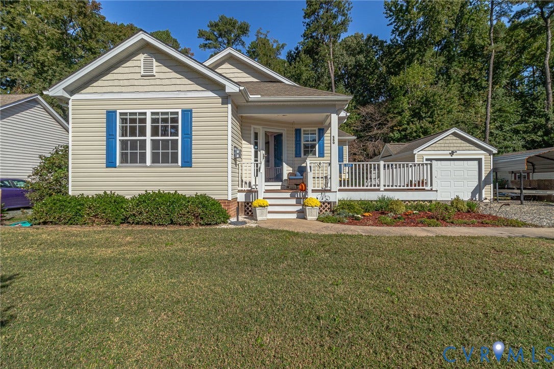 260 Pocahontas Drive, Waterfront Access, Kilmarnock, VA 22482 260 Pocahontas Drive, Waterfront Access, Kilmarnock, VA 22482