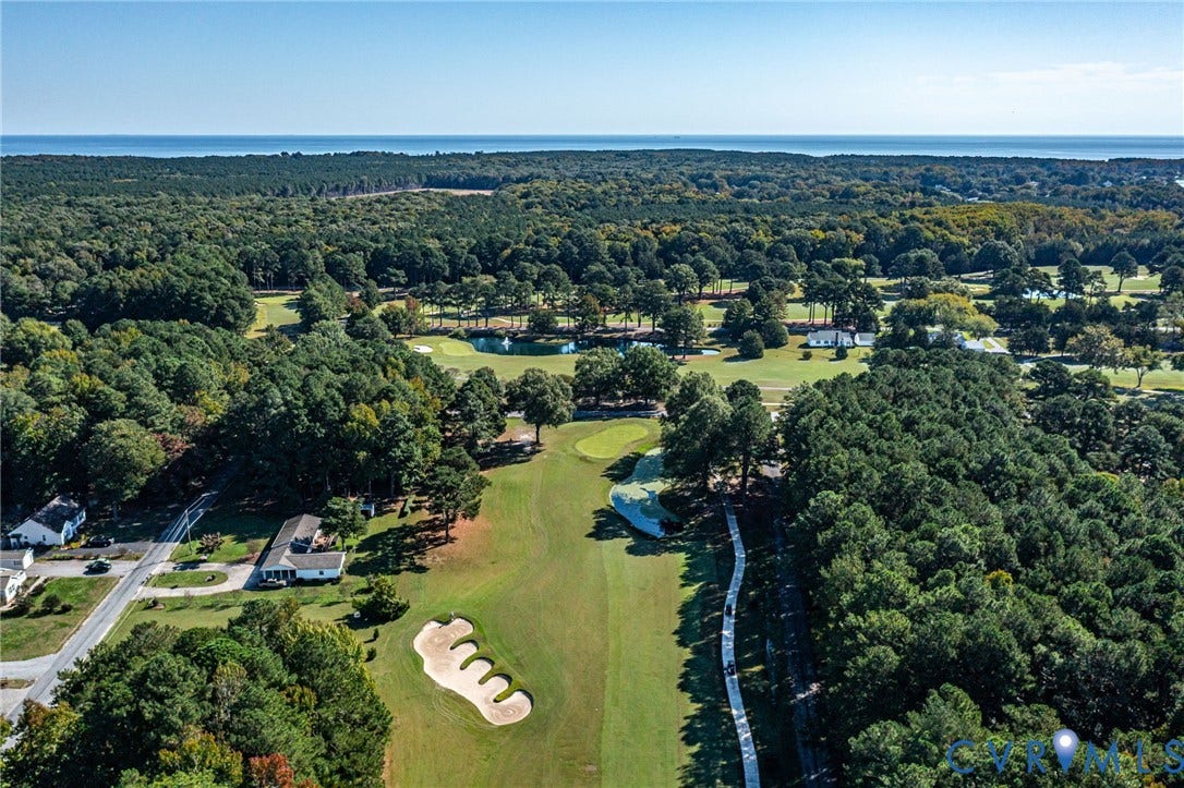 260 Pocahontas Drive, Waterfront Access, Kilmarnock, VA 22482 260 Pocahontas Drive, Waterfront Access, Kilmarnock, VA 22482