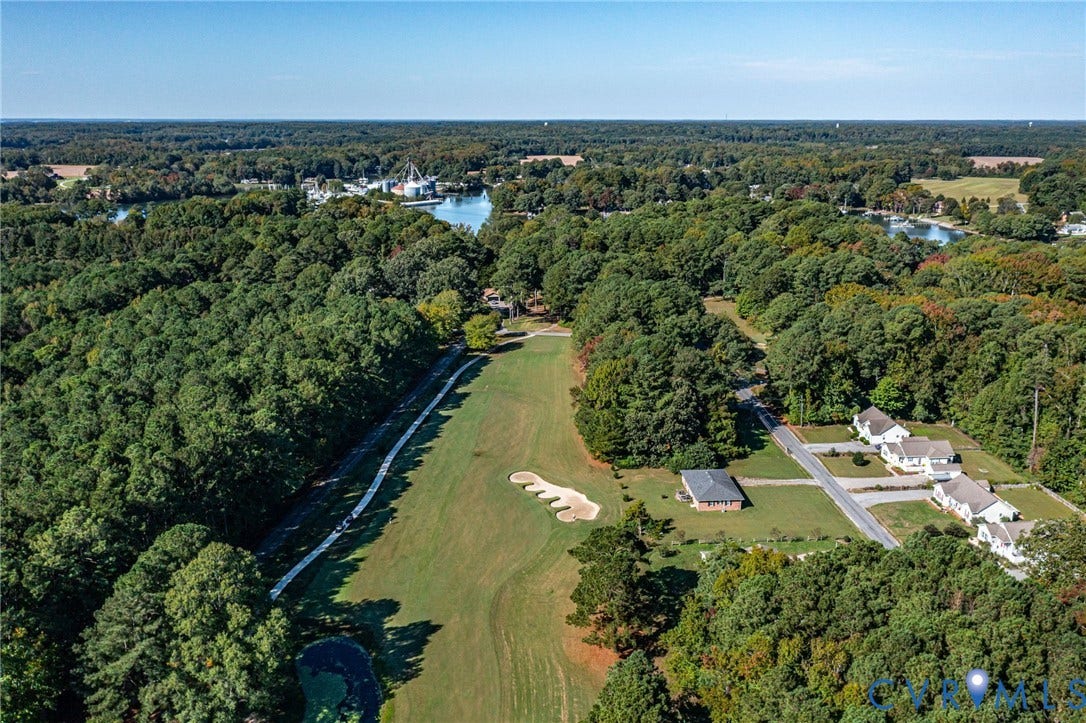 260 Pocahontas Drive, Waterfront Access, Kilmarnock, VA 22482 260 Pocahontas Drive, Waterfront Access, Kilmarnock, VA 22482