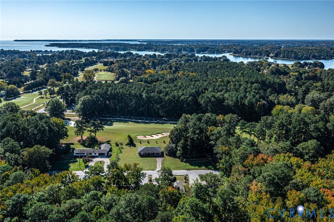 260 Pocahontas Drive, Waterfront Access, Kilmarnock, VA 22482 260 Pocahontas Drive, Waterfront Access, Kilmarnock, VA 22482