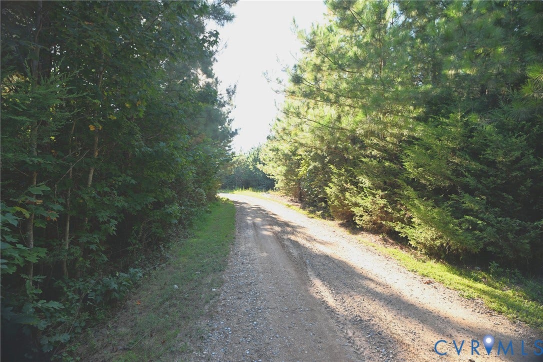 5225 Hunters Grove Lane, Goochland, VA 23063 5225 Hunters Grove Lane, Goochland, VA 23063