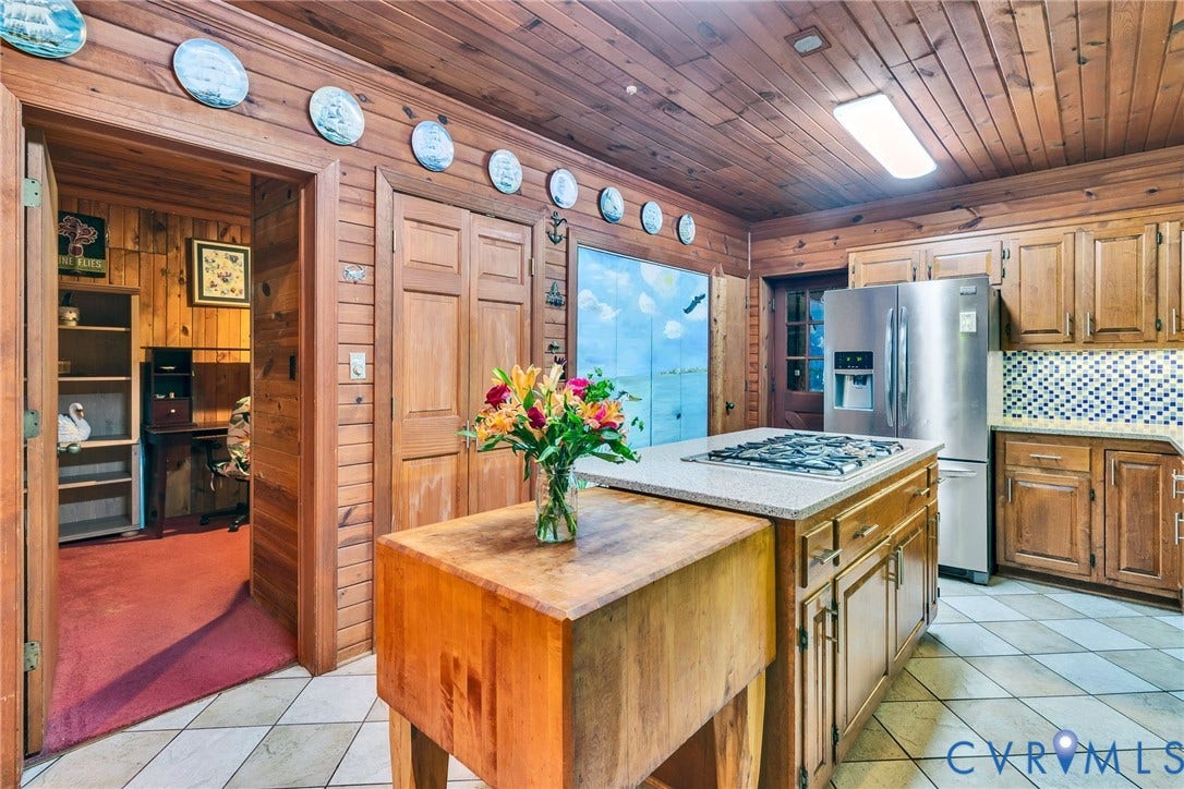 3 Cabin Point Drive, Montross, VA 22520 3 Cabin Point Drive, Montross, VA 22520