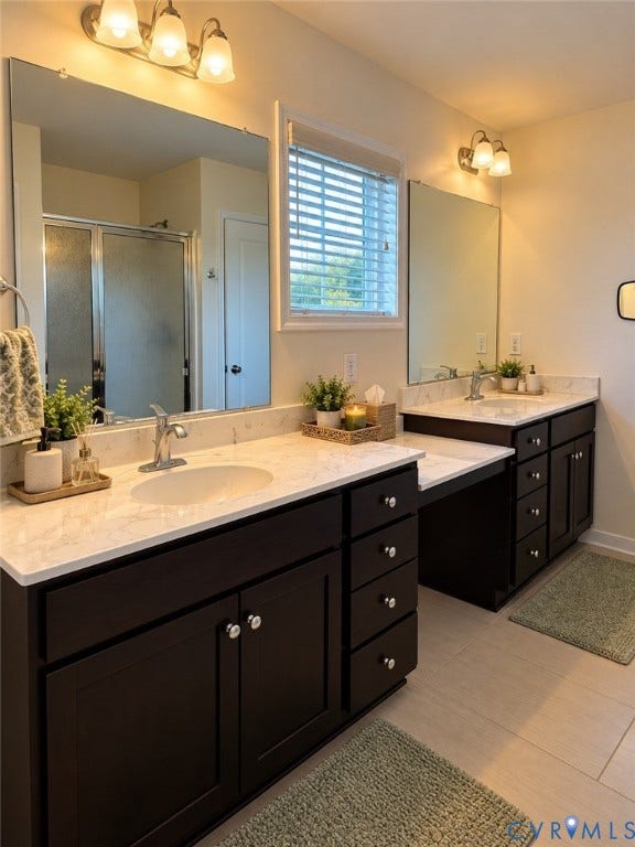 10507 Benoni Trail, Glen Allen, VA 23059 Dual vanity with undermount sinks and light-toned countertops