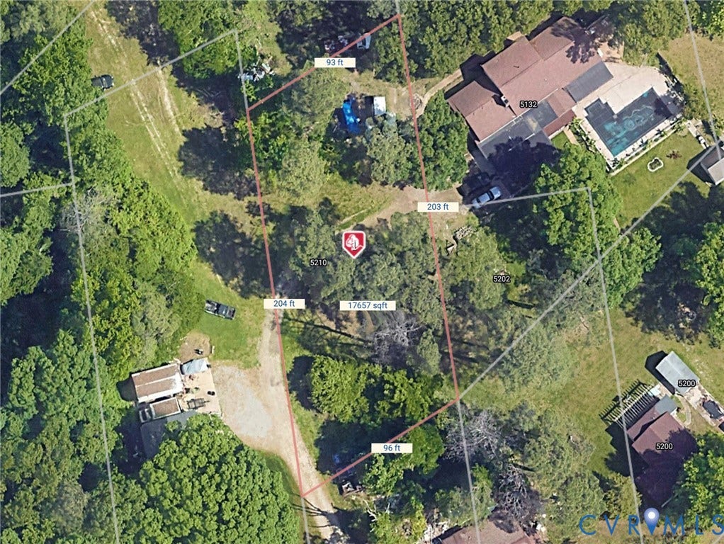 Aerial Property Map. Displaying the property boundaries, associated structures, and surrounding roads