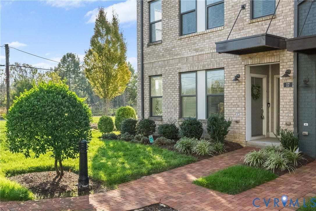 17 Flatwater Row, #A, Riverwalk, Henrico, VA 23231 17 Flatwater Row, #A, Riverwalk, Henrico, VA 23231