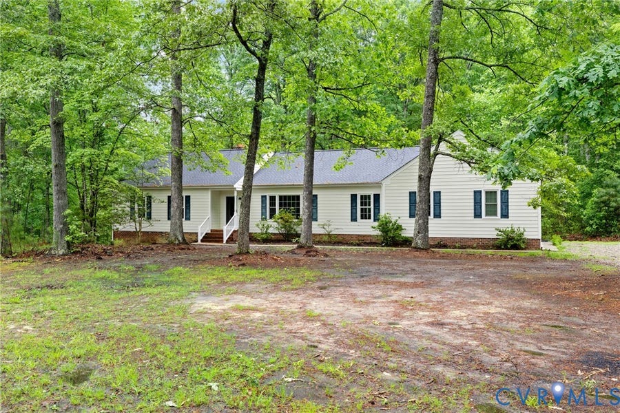 Property photo for 10731 Spring Run Road, Chesterfield, VA