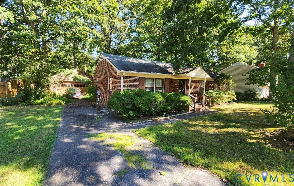 11236 Forestwind Drive, Chesterfield, VA 23112 11236 Forestwind Drive, Chesterfield, VA 23112