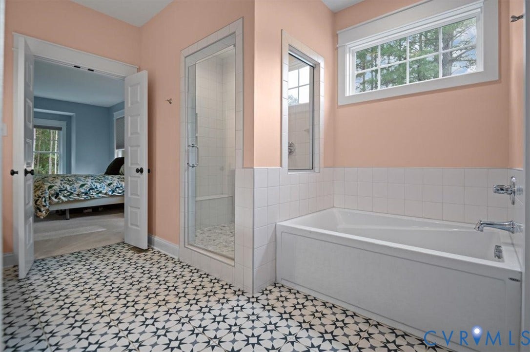 4703 Kingshire Drive, Providence Forge, VA 23140 Primary Bath, Tile Shower, Soaking Tub, Dual Vanity, Walk In Closet