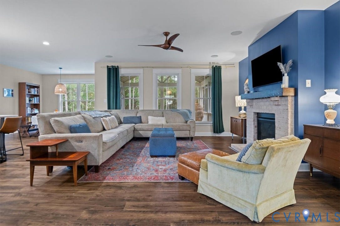 4703 Kingshire Drive, Providence Forge, VA 23140 Gas Fireplace, Wood LVP