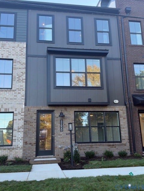11620 Switch Drive, Midlothian Depot, Midlothian, VA 23113 MOVE IN READY!