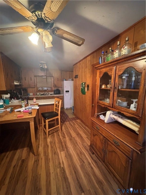 Wood-finish flooring with wood paneling