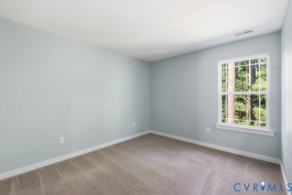 2490 Mountain Road, Glen Allen, VA 23060 Neutral interior featuring wall-to-wall carpeting and a single-hung window with a grille pattern