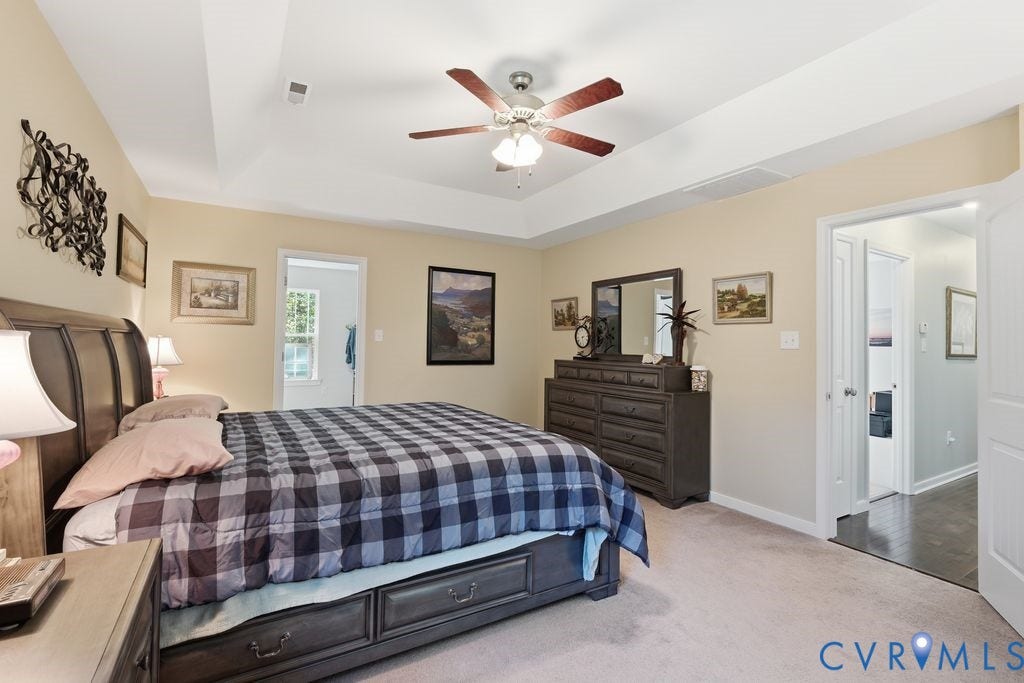 2490 Mountain Road, Glen Allen, VA 23060 Tray ceiling, neutral wall color, and central ceiling fan with integrated lighting