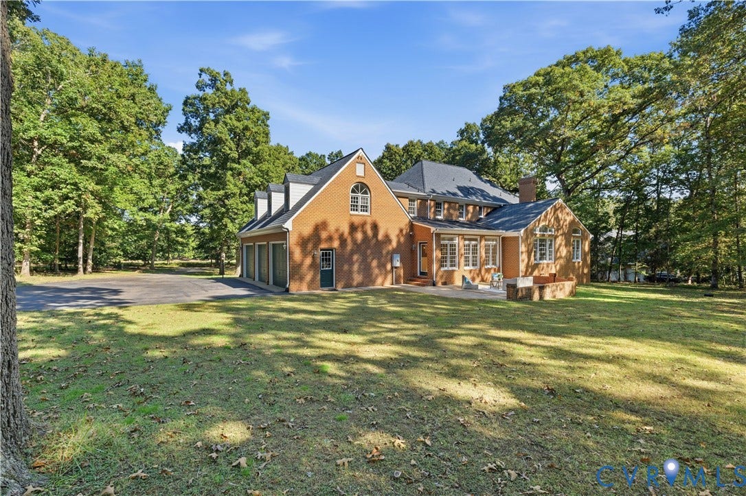 2611 Glenalmond Court, Powhatan, VA 23139 Open rear yard with a great wood-line buffer for privacy.