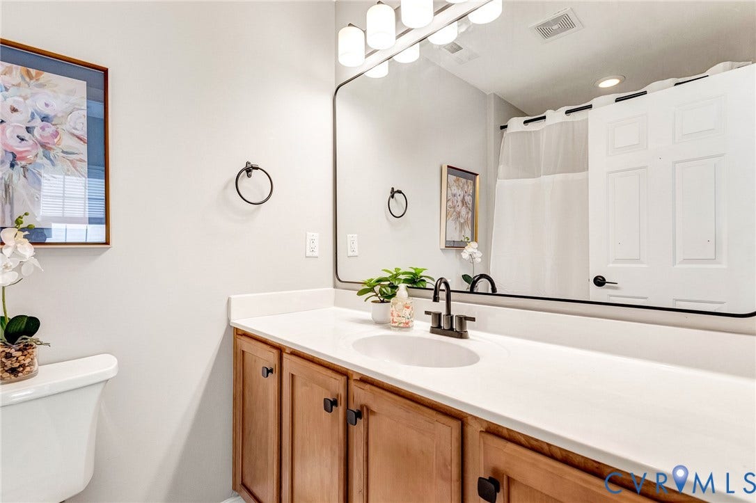 12012 Wheat Ridge Court, Chappell Ridge, Glen Allen, VA 23059 En-Suite Bathroom