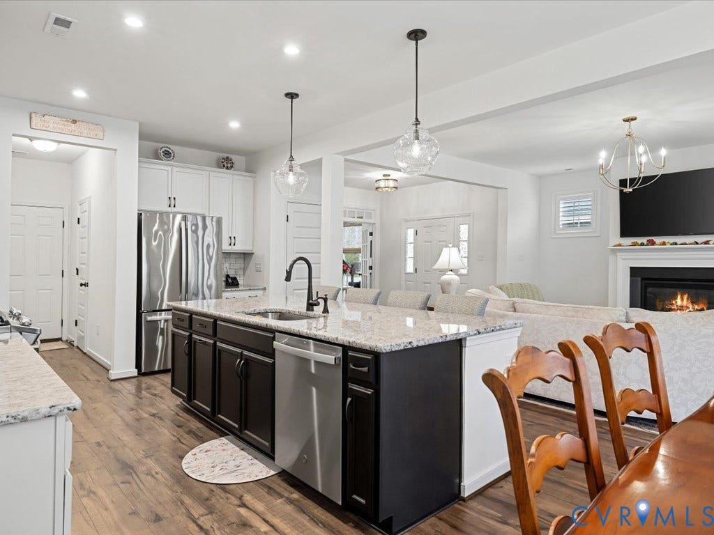 18621 Palisades Ridge, Moseley, VA 23120 18621 Palisades Ridge, Moseley, VA 23120
