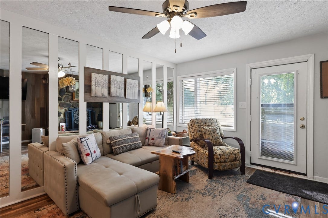 1836 FAIRWAY Drive, #218, Aspen East, Basye, VA 22810 Ceiling fan with integrated lighting