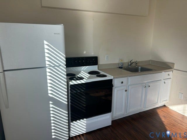 2422 Boulevard, #A, Colonial Heights, VA 23834
