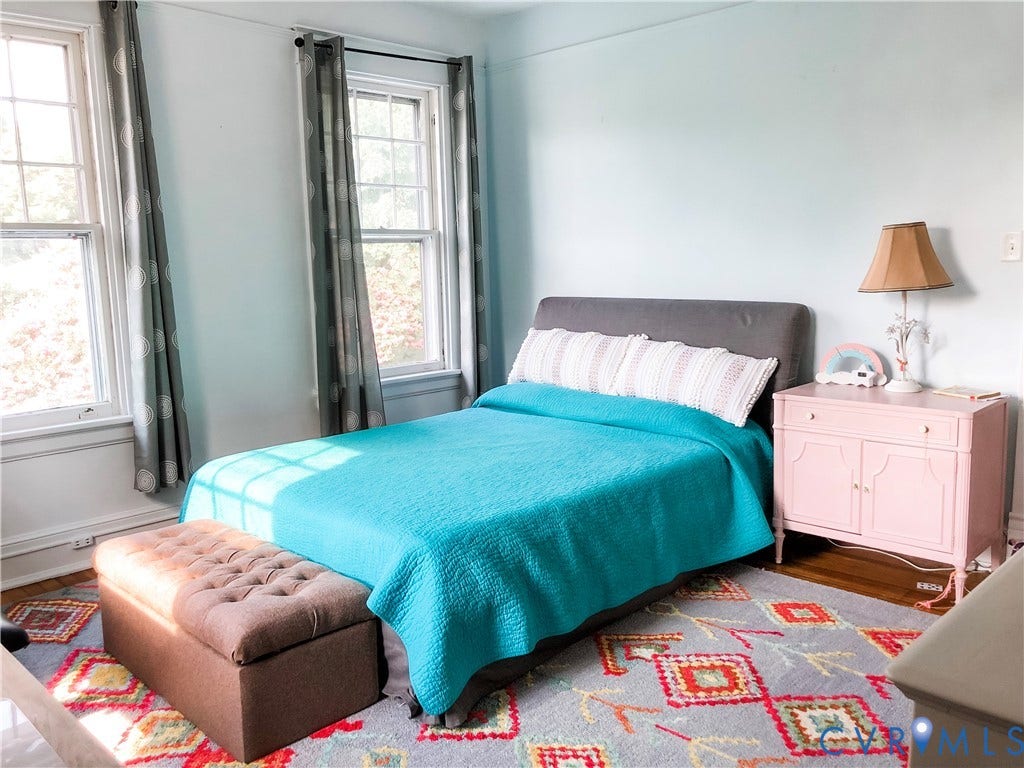 4216 Stonewall Avenue, Richmond, VA 23225 Light blue wall paint