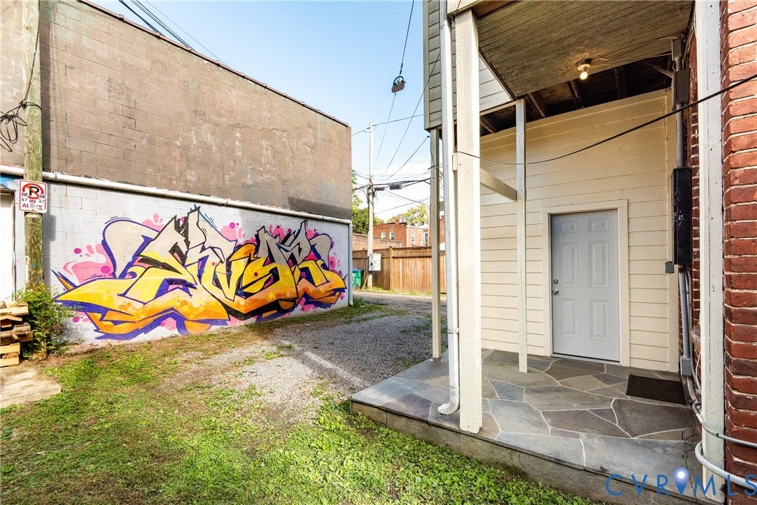 18 N Lombardy Street, The Fan, Richmond, VA 23220 Coveted parking spot in the back!