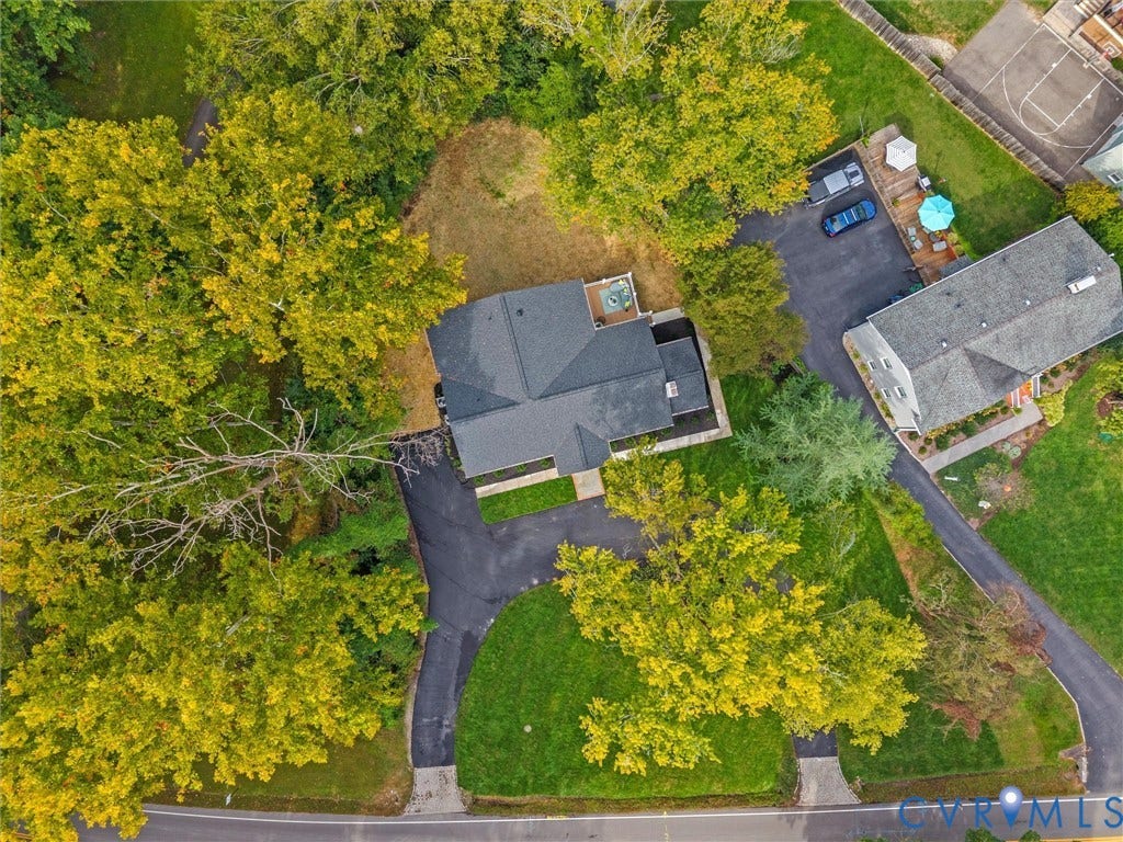 702 Westham Parkway, Westham, Henrico, VA 23229 Paved driveway with a turnaround, mature trees, and a private deck