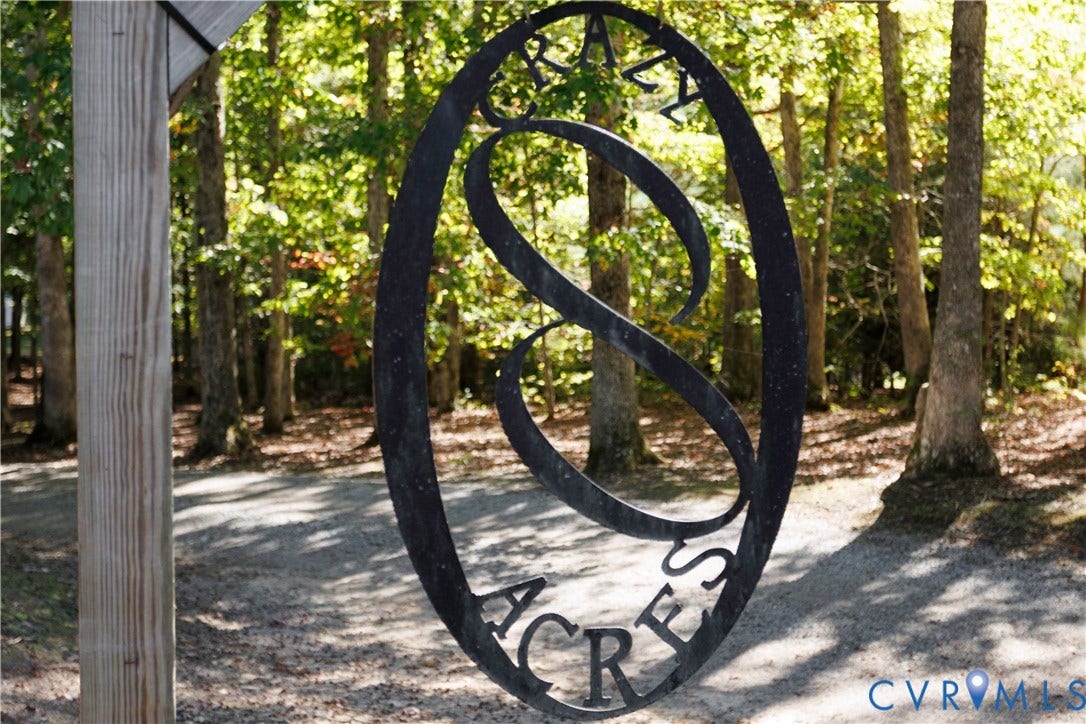 12380 Bienvenue Road, Bowles Acres, Rockville, VA 23146 Welcome to 7.9 Acres in beautiful Rockville Virginia