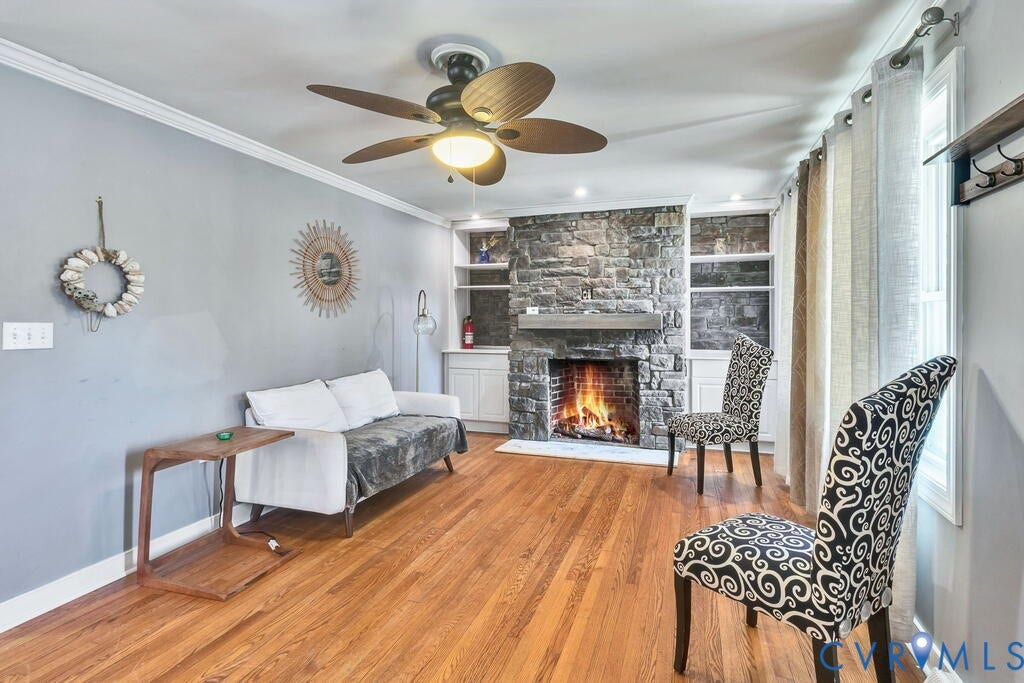 32 2nd Avenue, Kilmarnock, VA 22482 32 2nd Avenue, Kilmarnock, VA 22482
