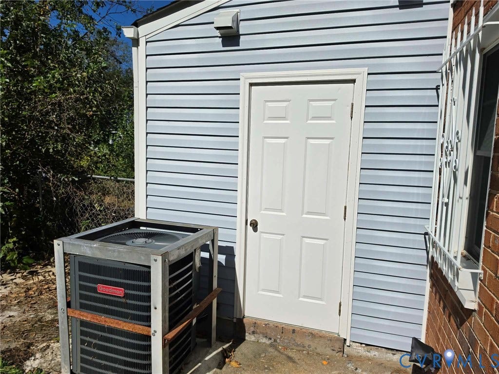 1351 Minefee Street, Bellemeade, Richmond, VA 23224 Attached storage shed for all of your storage needs.
