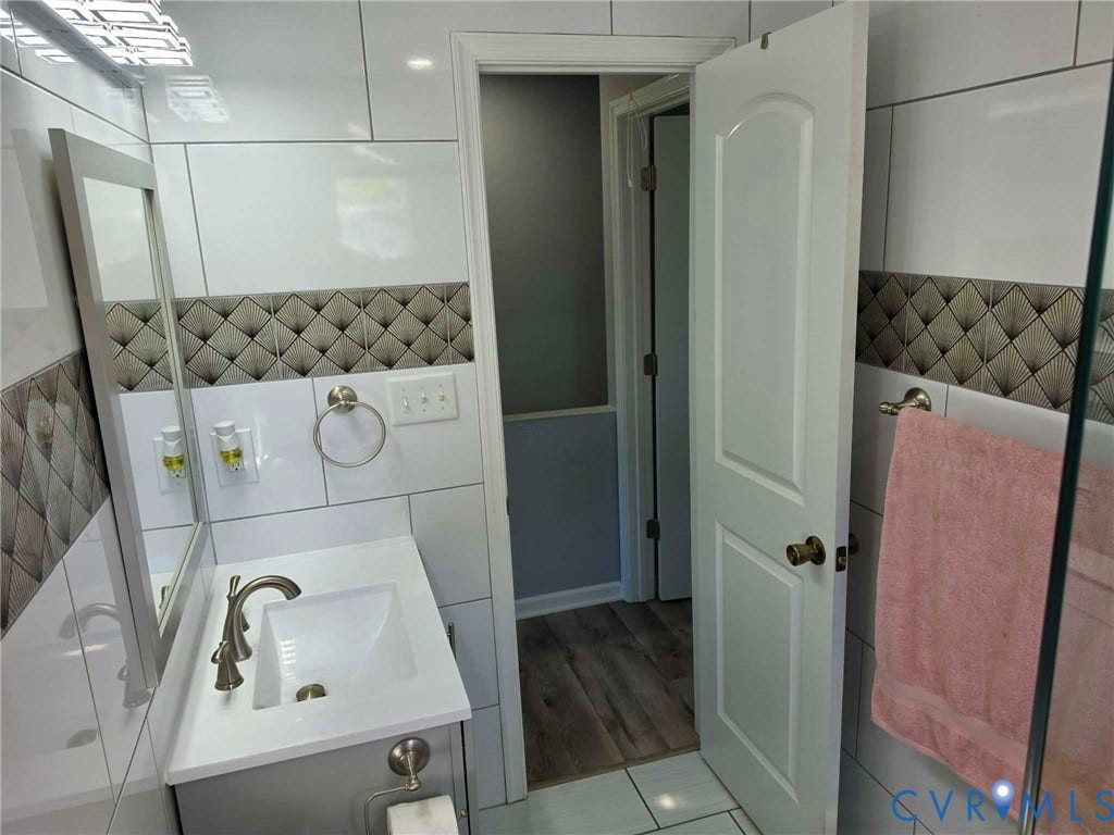 1351 Minefee Street, Bellemeade, Richmond, VA 23224 1351 Minefee Street, Bellemeade, Richmond, VA 23224