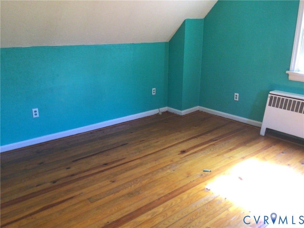 1307 Greystone Avenue, Richmond, VA 23224 Room featuring wood floors.