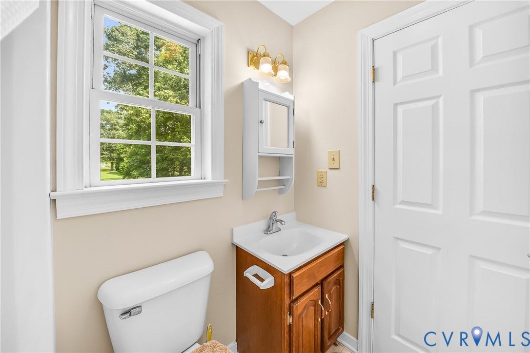 7285 Turner Road, Richmond, VA 23231 Bathroom 3/over garage