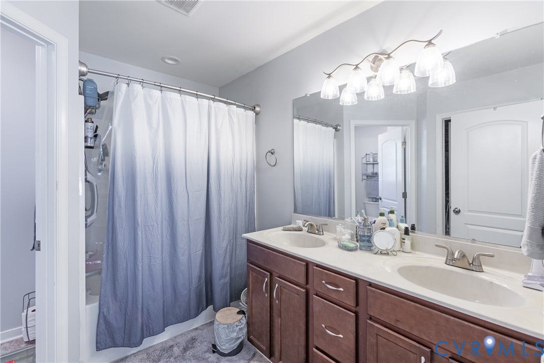5906 Autumnleaf Drive, Chesterfield, VA 23234 Full Tub/Shower, Double Vanity