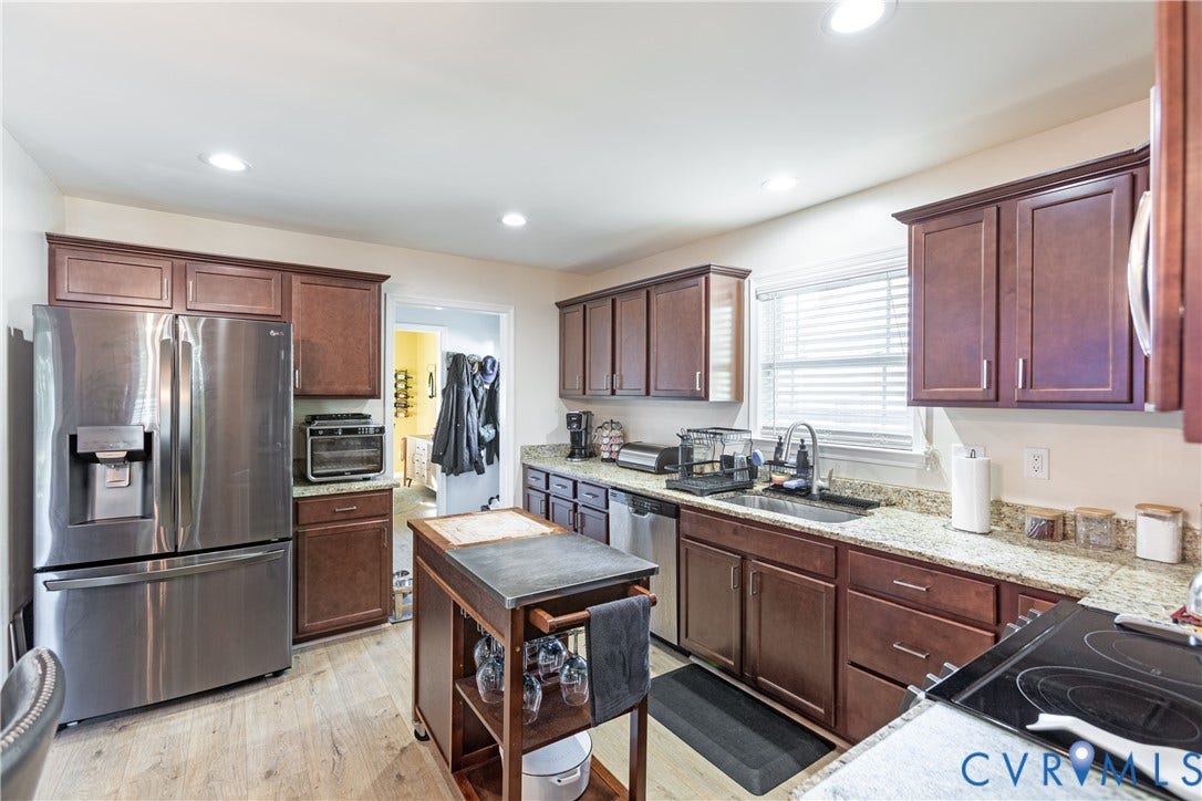5906 Autumnleaf Drive, Chesterfield, VA 23234 Spacious design