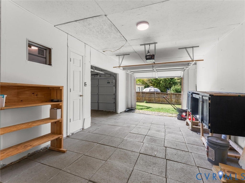 Connected spaces inside garage for ease of use