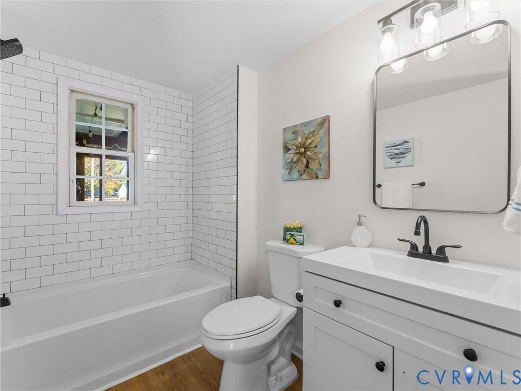 Lower level full bathroom