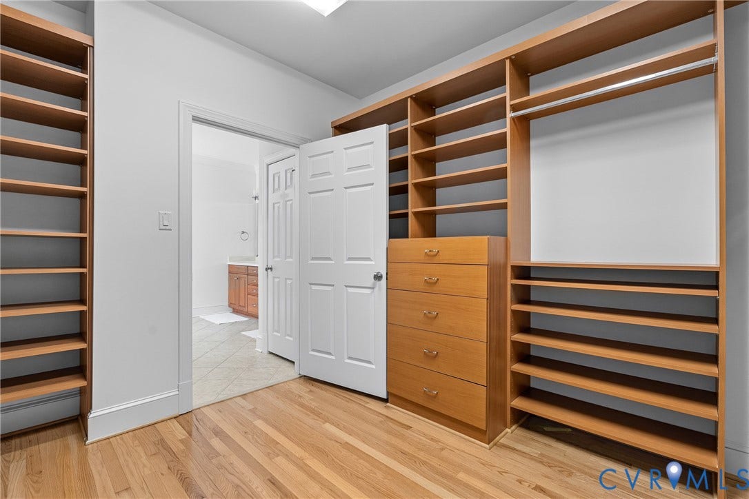 150 Honey Locust, Goochland, VA 23238 Primary Bedroom Walk-in Closet