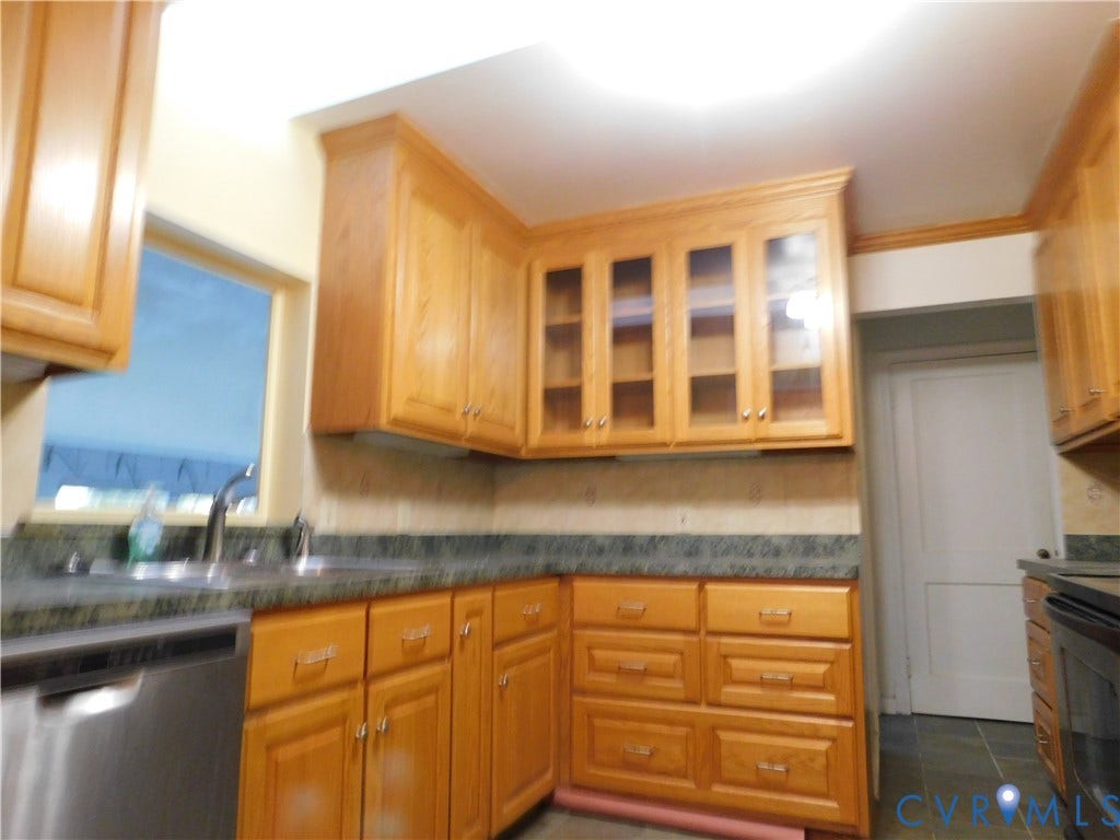 7 Huntsman Road, Sandston, VA 23150