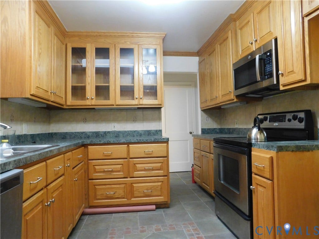 7 Huntsman Road, Sandston, VA 23150
