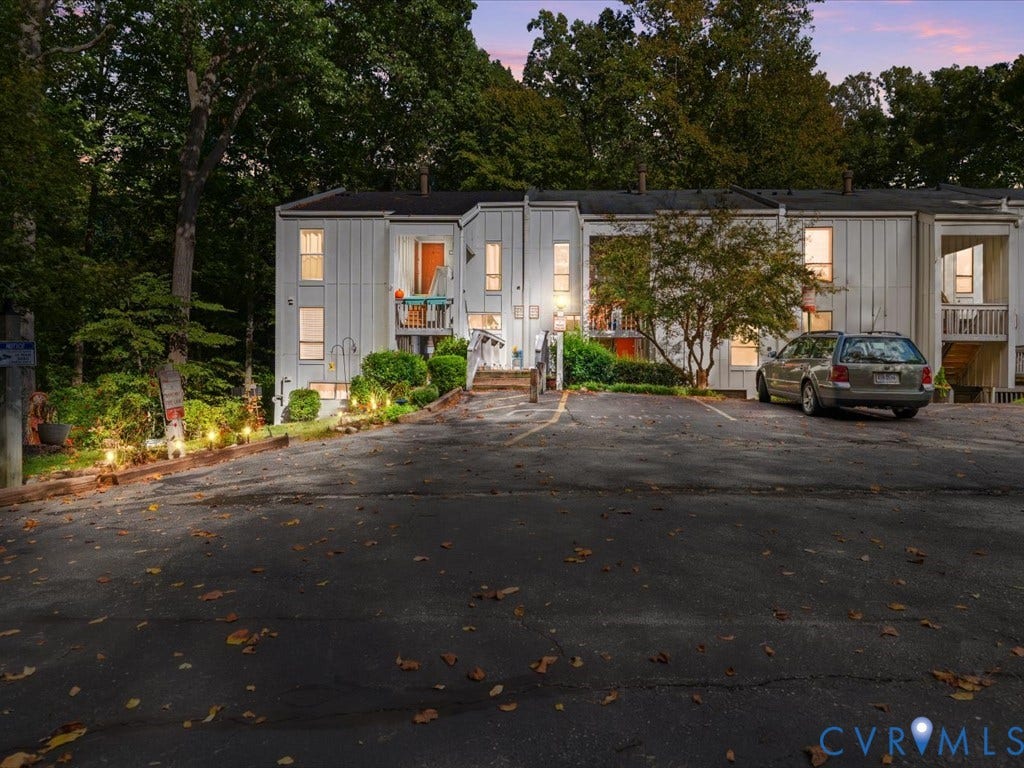 10176 Iron Mill Road, North Chesterfield, VA 23235 10176 Iron Mill Road, North Chesterfield, VA 23235