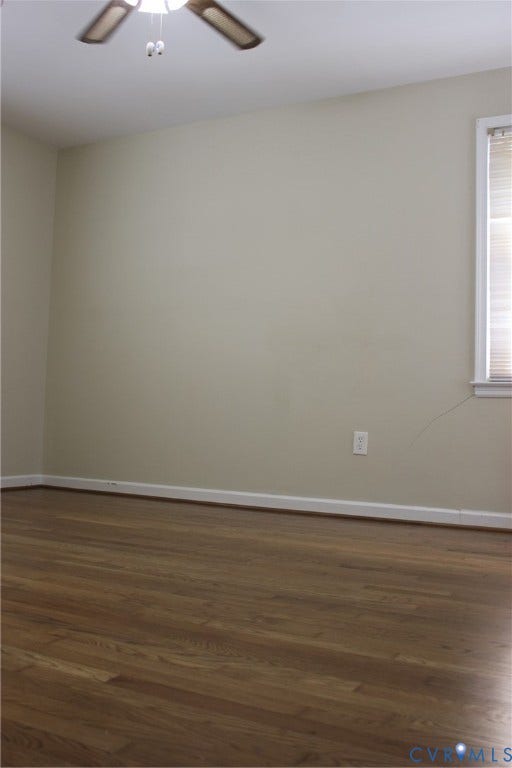 905 Williamsburg Road, Colonial Heights, VA 23834 Room featuring wood-finish flooring, a ceiling fan, and a single-pane window with blinds