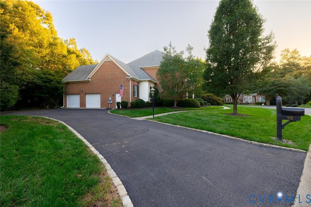 95 W Square Drive, Henrico, VA 23238 95 W Square Drive, Henrico, VA 23238