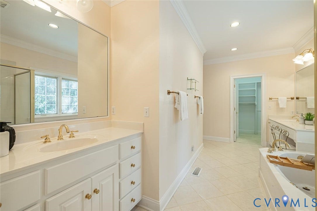 95 W Square Drive, Henrico, VA 23238 95 W Square Drive, Henrico, VA 23238