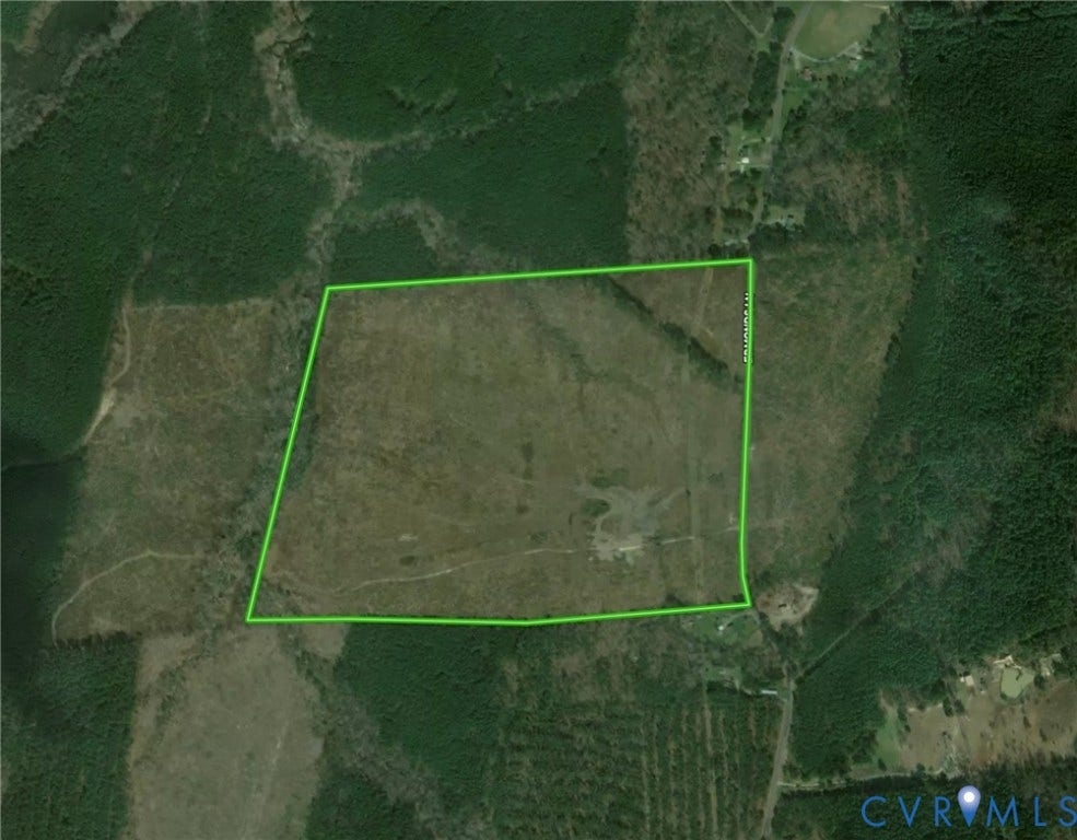601 Edmonds Lane, Blackstone, VA 22824