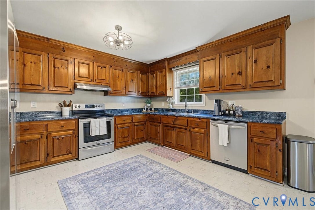 11410 Fleet Road, Dinwiddie, VA 23841 11410 Fleet Road, Dinwiddie, VA 23841
